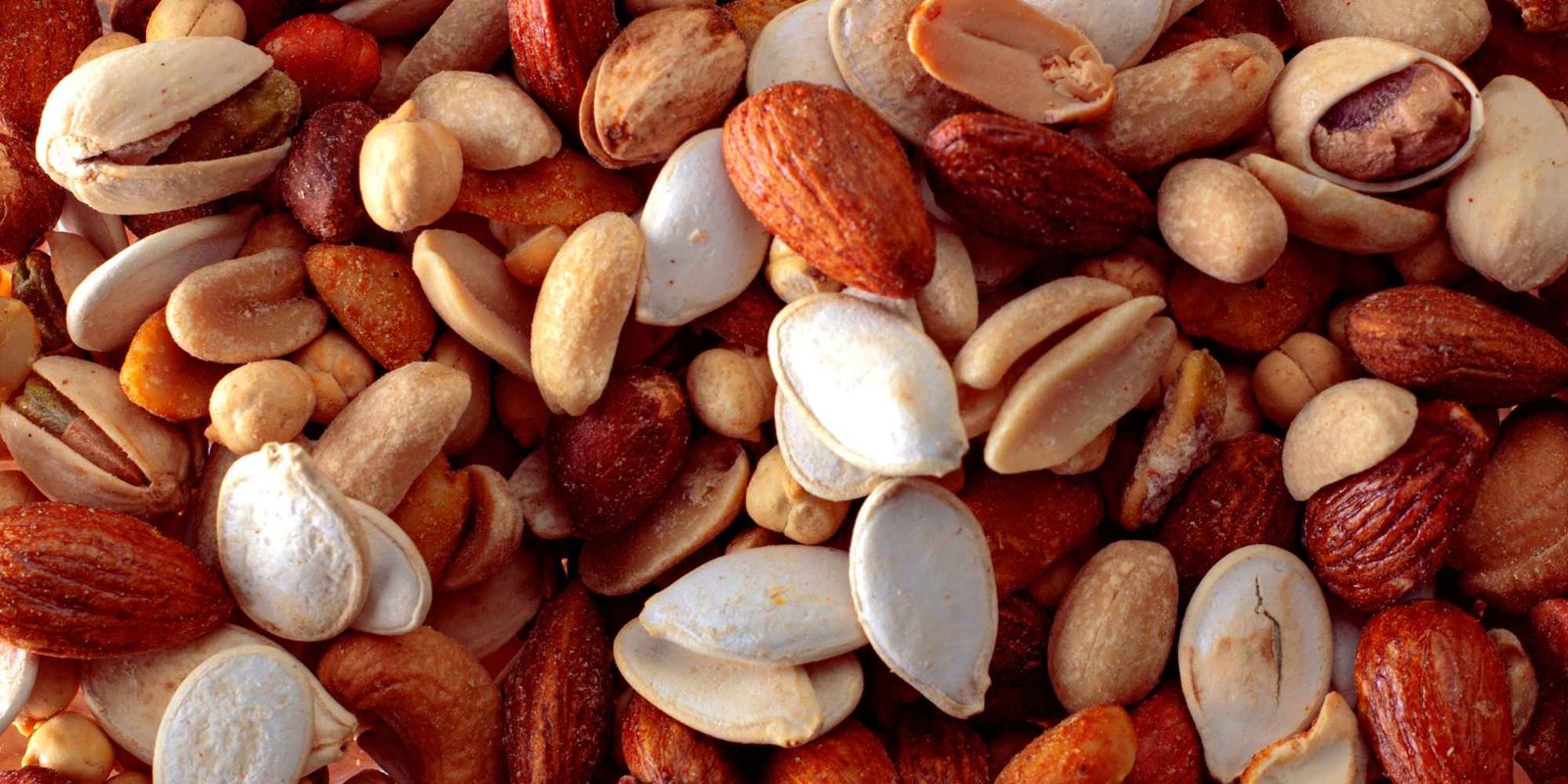 Reducir el colesterol consumiendo frutos secos